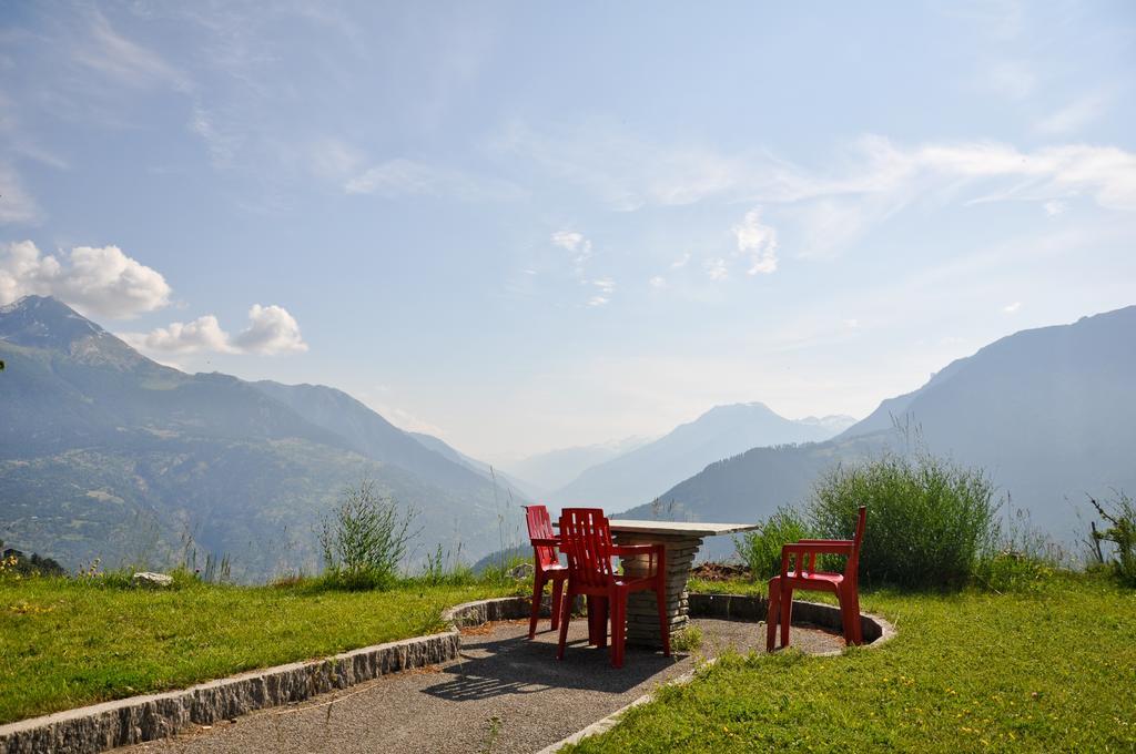 Hotel Alpenblick Zeneggen Habitación foto