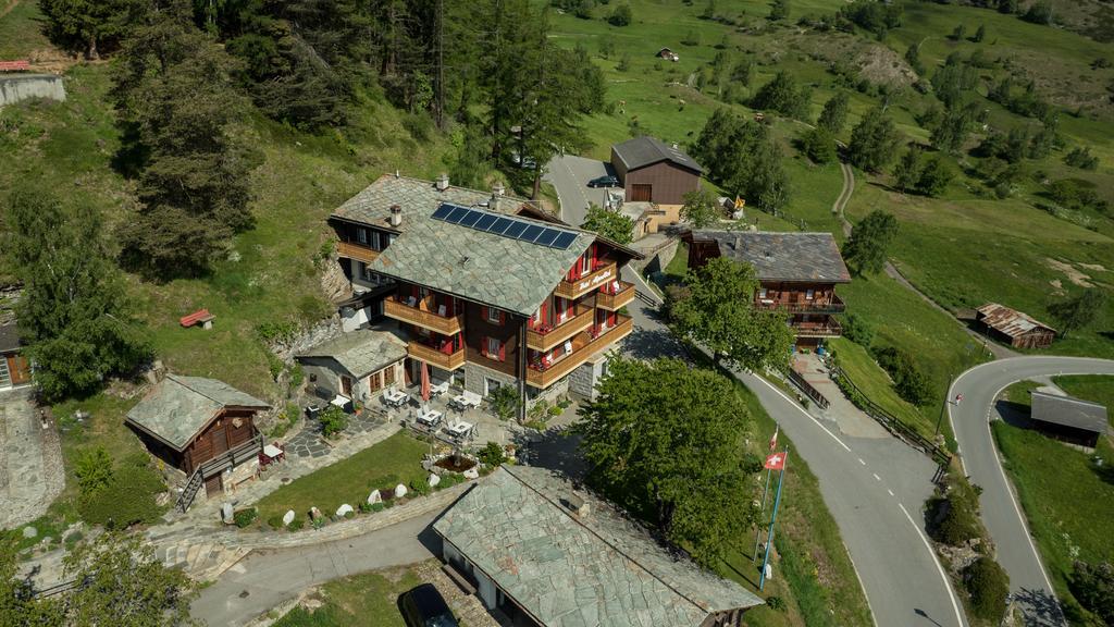 Hotel Alpenblick Zeneggen Exterior foto